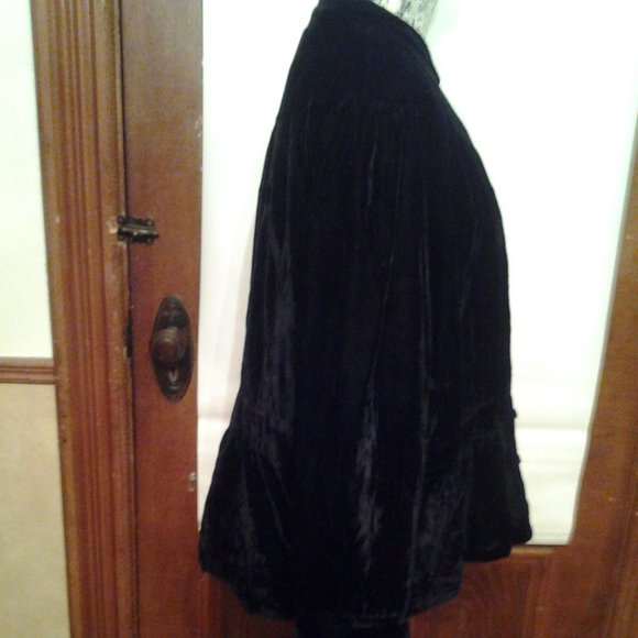 Long sleeve top - Picture 2 of 2